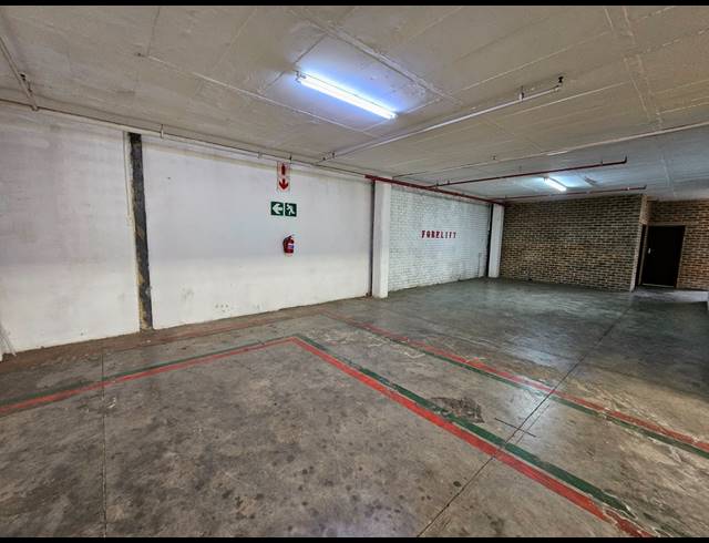 1,800M² FACTORY TO LET IN KYA SANDS